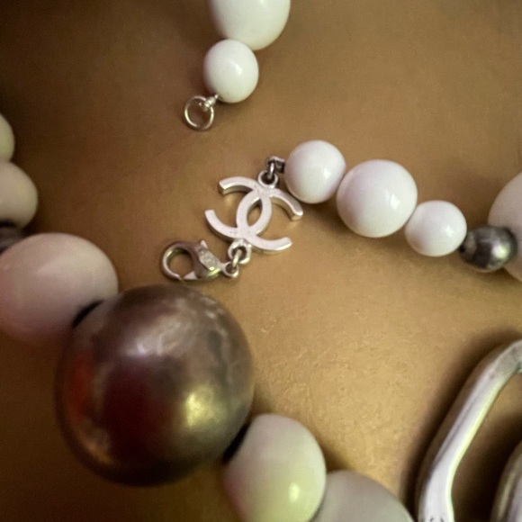 Authentic Chanel long necklace/ belt - Picture 16 of 16